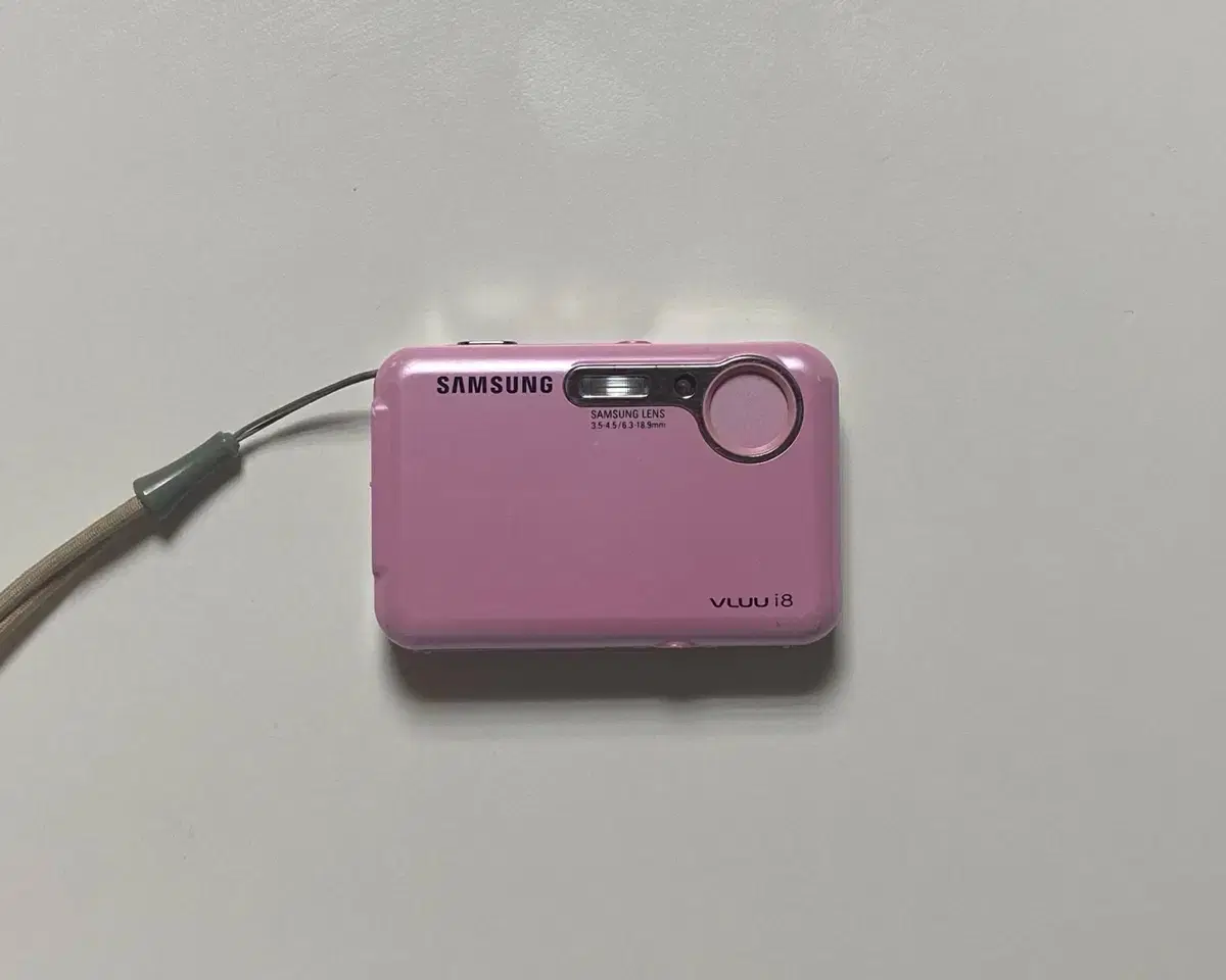サムスンvluu i8ピンクデジタルカメラ